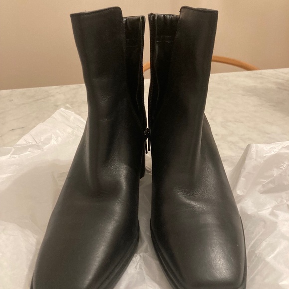 Naturalizer Avery Boots Size 9 - Picture 3 of 4